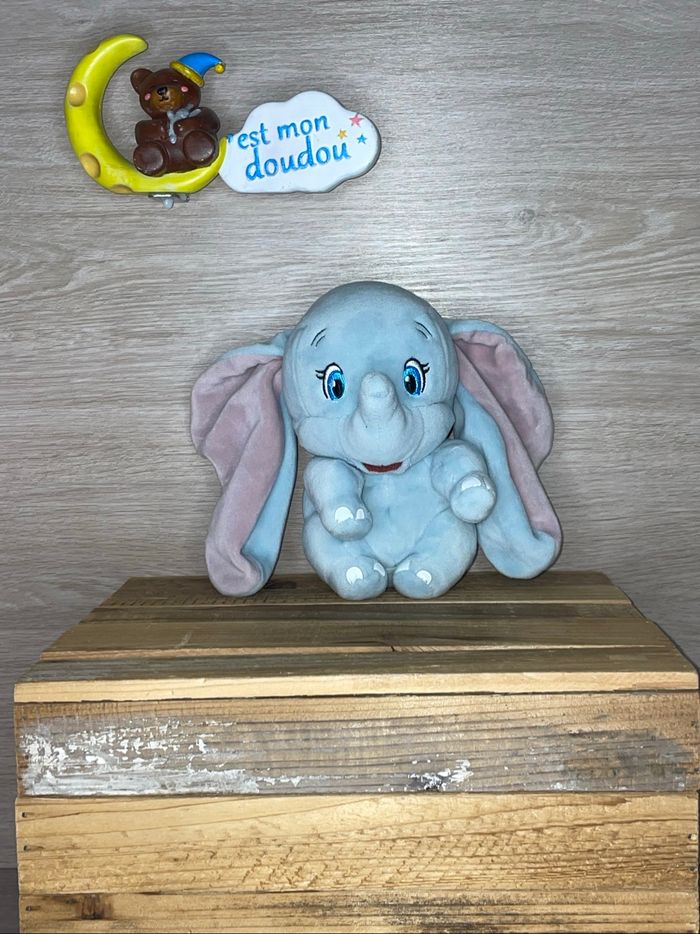TY 18 doudou dumbo elephant 🐘 ty