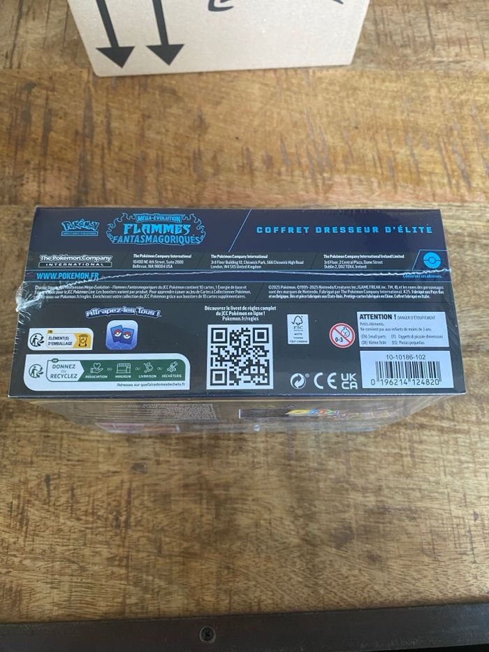 ETB Flammes Fantasmagoriques / Défaut de scellage - photo numéro 7