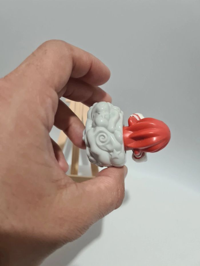 Jouet Knuckles 1993 - photo numéro 5