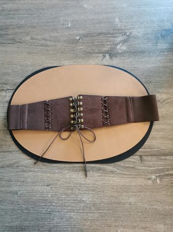 Ceinture large style médiéval ou vintage
