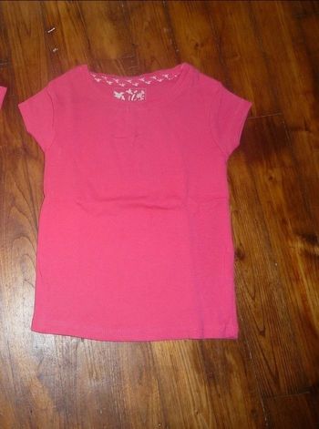 Tee shirt NKY taille 4 ans