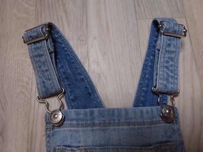 Ensemble salopette/short et haut à manches longues en excellent état - photo numéro 6