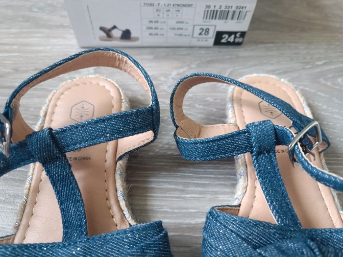 Claquettes 28 - photo numéro 4