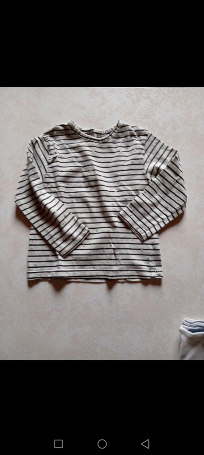 Lot de 2 tee-shirts 2 ans - photo numéro 6