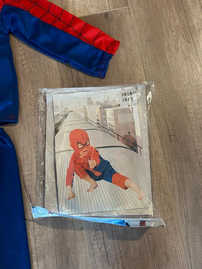 Déguisement Spiderman 3-4 ans - photo numéro 4