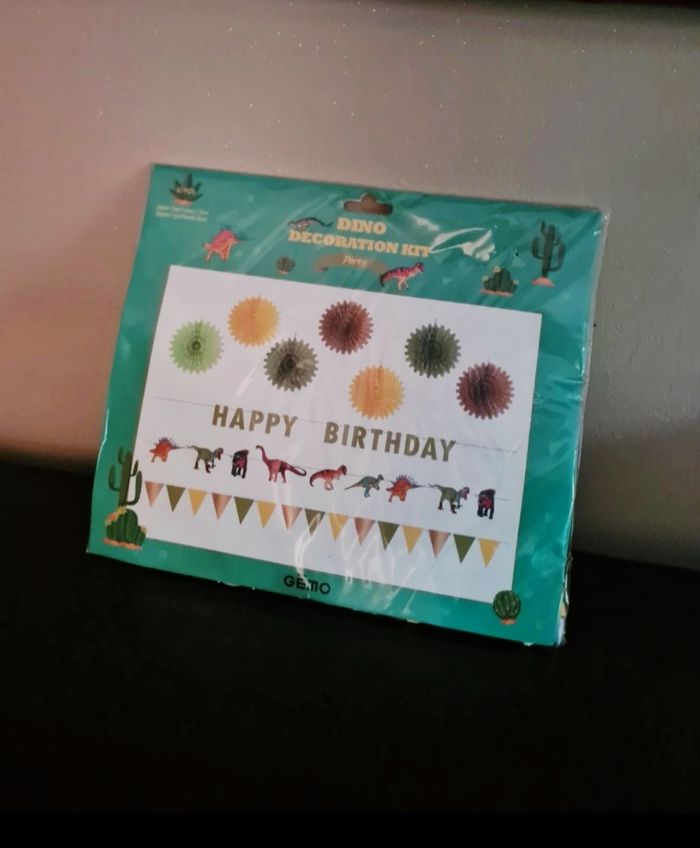 Guirlande enfant anniversaire dinosaure
