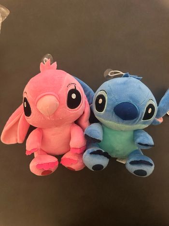 Peluche Disney stitch et Lilo 