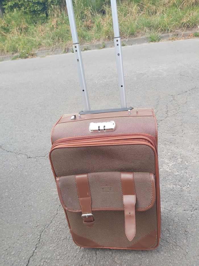 Valise - photo numéro 5