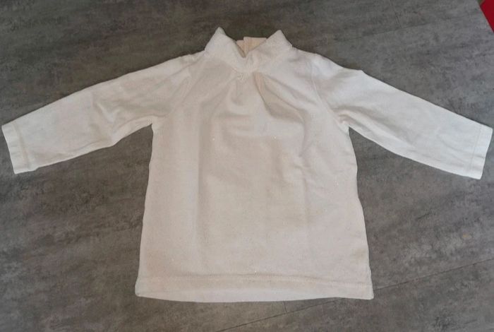 T-shirt à manches longues col roulé bébé fille 6 mois NEUF - photo numéro 2