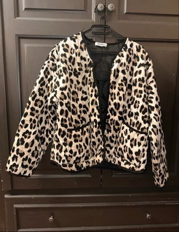 Veste léopard matelassée