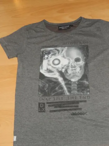 Tee shirt 12 ans deeluxe