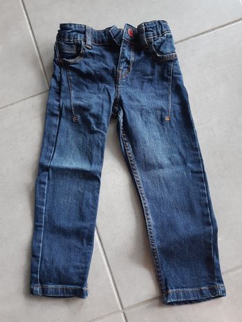 Pantalon en jean garçon taille 2 ans