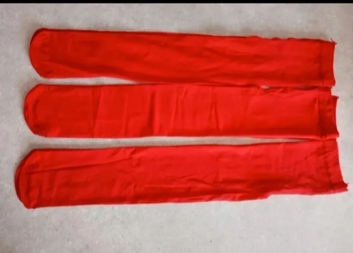 Lot collant rouge 4-6 ans neuf - photo numéro 2