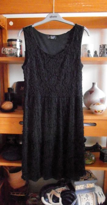 Robe noire à dentelles, taille XL 42, Yessica, petite robe noire, soirée