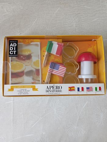 Coffret Apéro Dinatoire Totaly Addict 5€ neuf