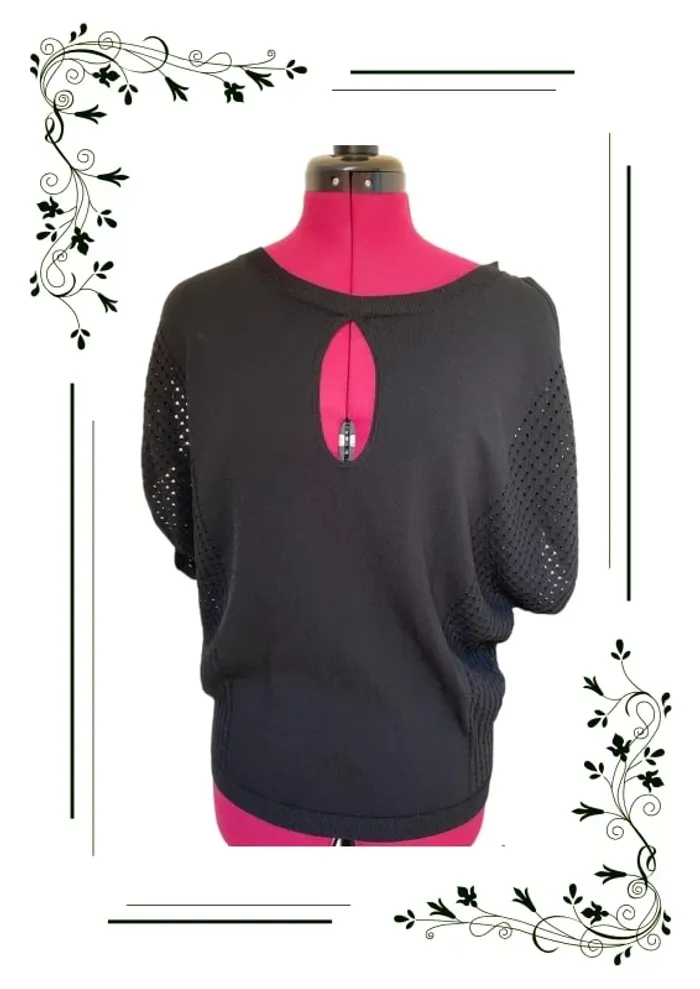 Magnifique pull fin échancré sexy sans manches - photo numéro 2