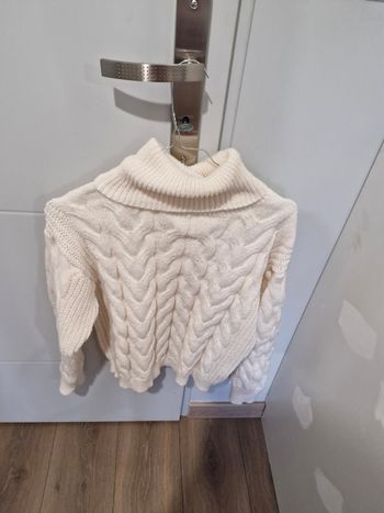 Pull blanc