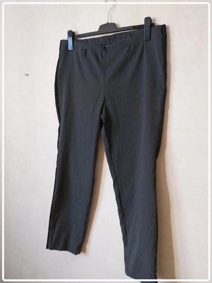 Pantalon noir type legging Taille 50 - photo numéro 3