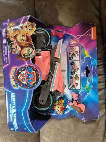 La pat'patrouille véhicule liberty et junior patrollers neuf 