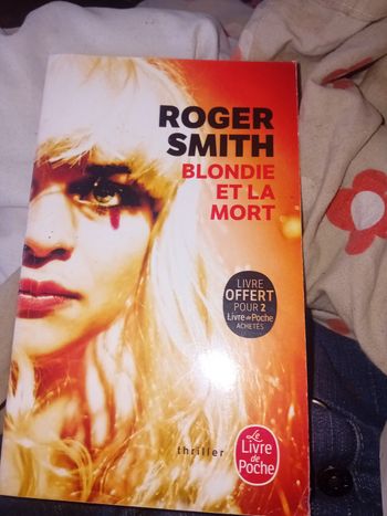Blonde et la mort