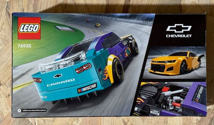 LEGO 76935 - Nascar Next Gen Chevrolet Camaro ZL1 - photo numéro 2