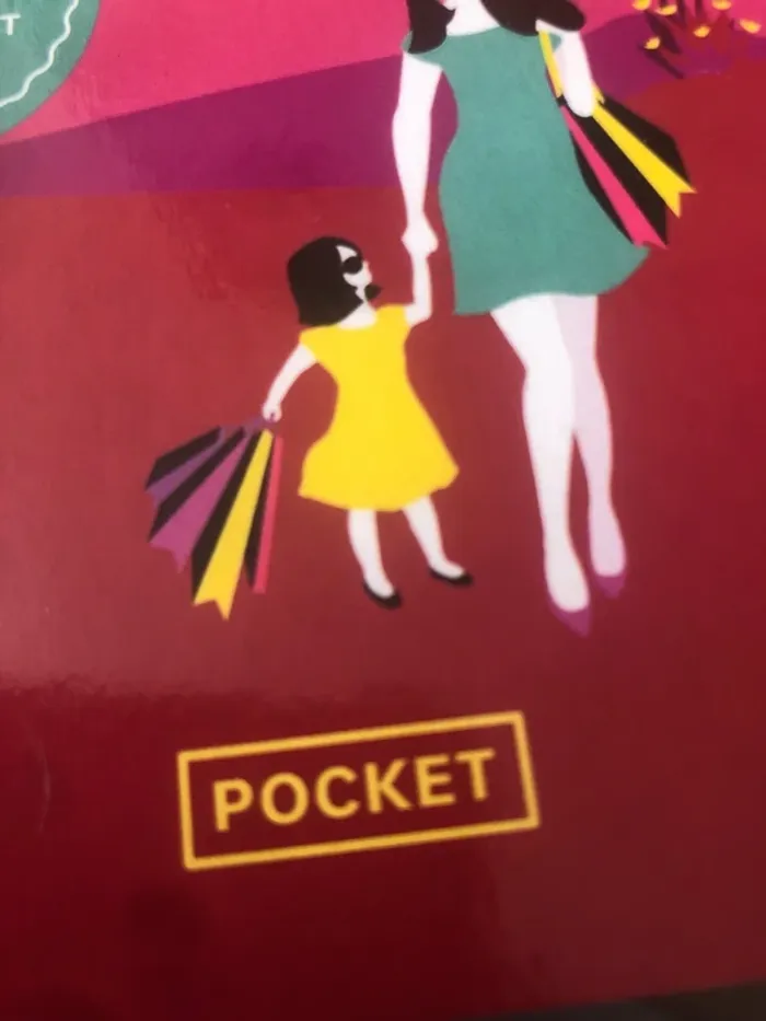 Livre l’accro du shopping à la rescousse édition pocket 📕 - photo numéro 4