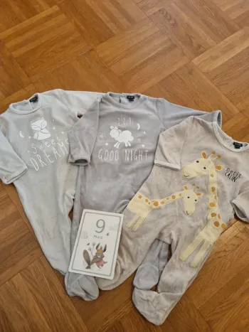 Lot 3 pyjamas hiver 9 mois mixte