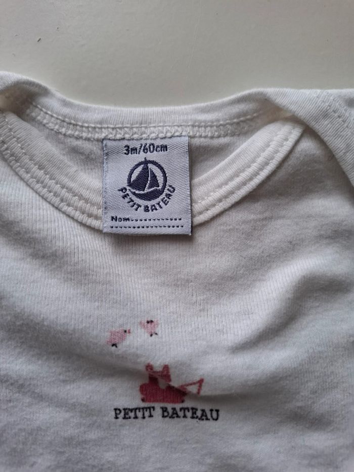 Body Petit Bateau taille 3 mois - photo numéro 2