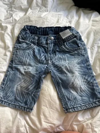 Short 5 ans garçon feuille