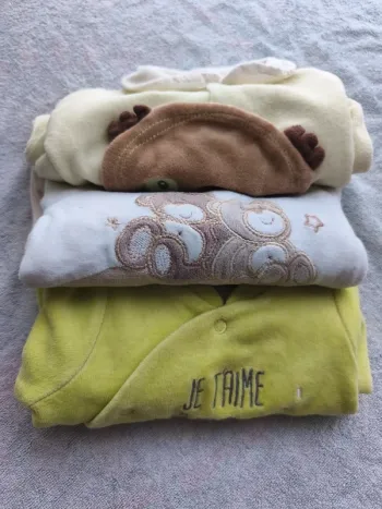 Lot pyjamas