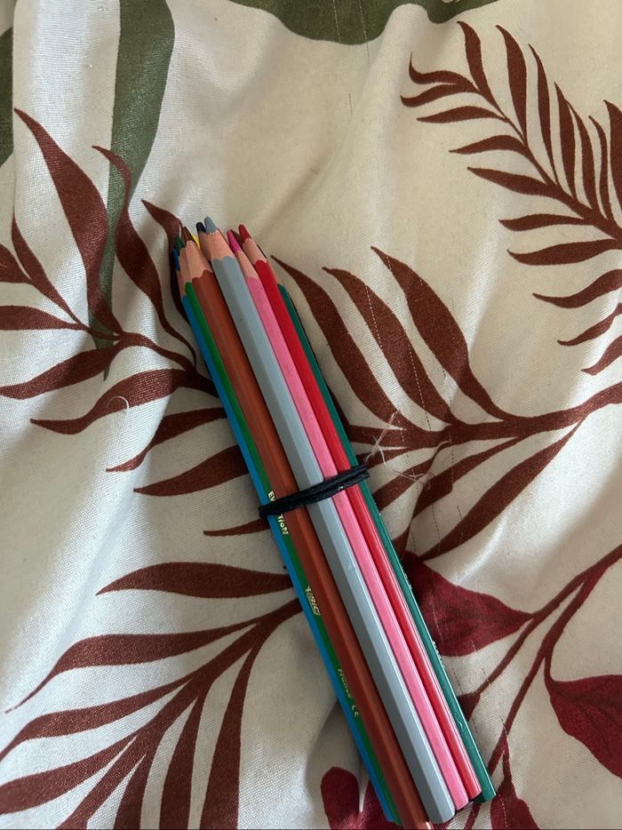 Crayons de couleur - photo numéro 2