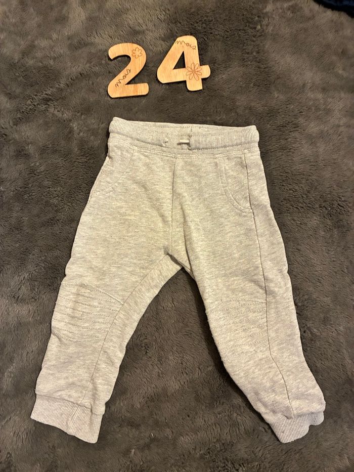 Lot pantalons / leggins - photo numéro 2