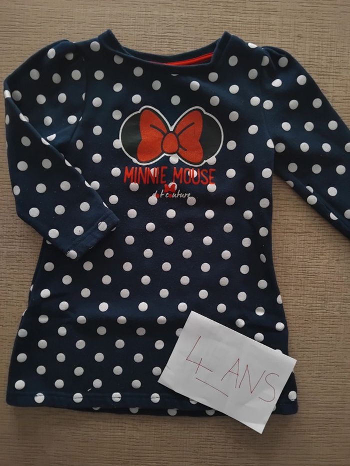 Robe pull Minnie 4 ans *