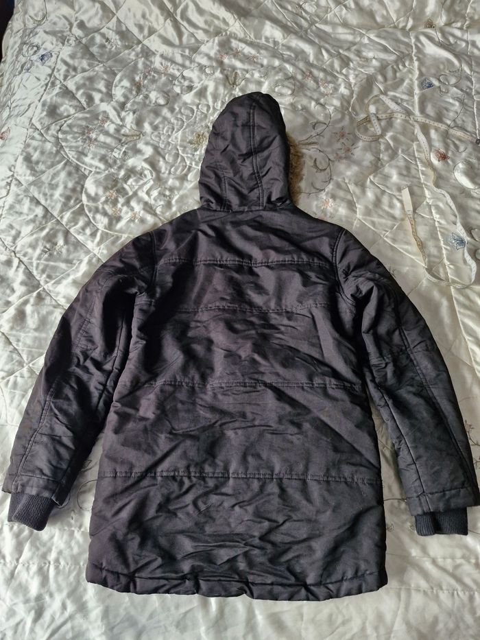 Très beau manteau à capuche multi-poches - photo numéro 8