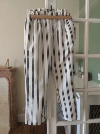 Pantalon rayé noir et blanc kiabi