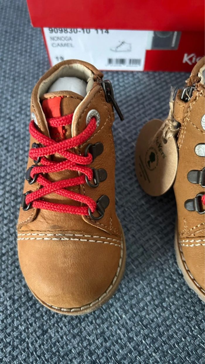 Chaussures Kickers Nonoga neufs pointure 19 - photo numéro 3