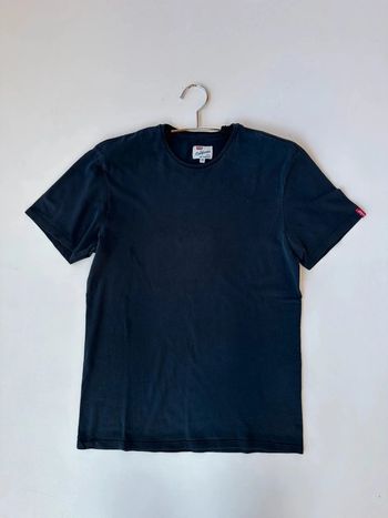 T-shirt Lévis noir uni taille M