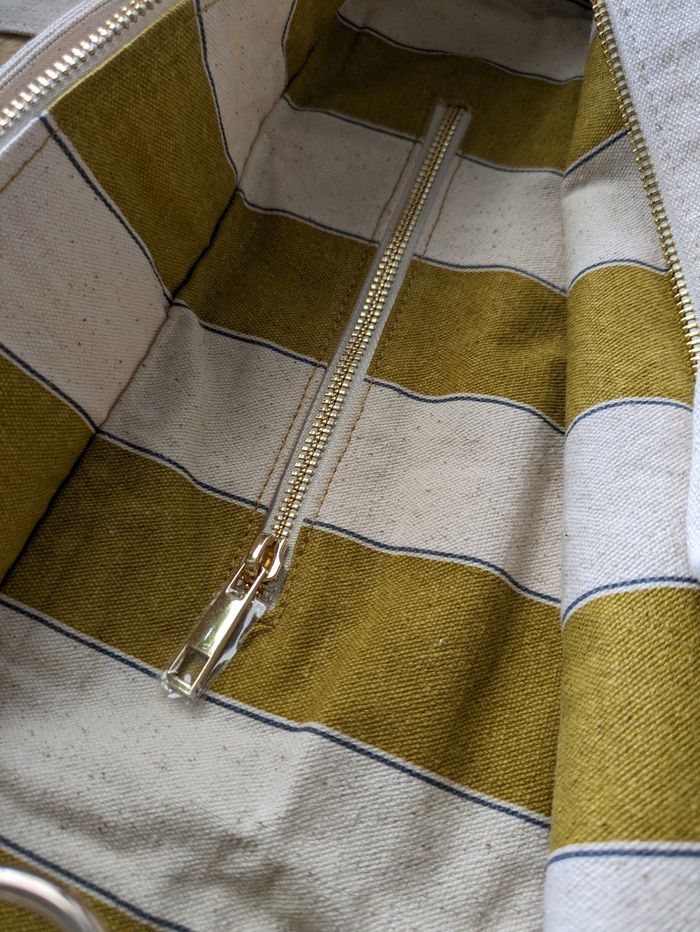 Ensemble sac week-end + trousse Sezane vert olive Neuf - photo numéro 6