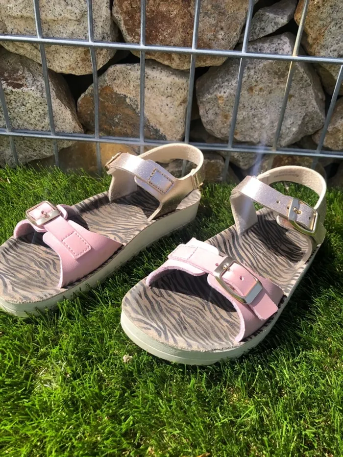 Sandales Reqins Taille 34 - photo numéro 2