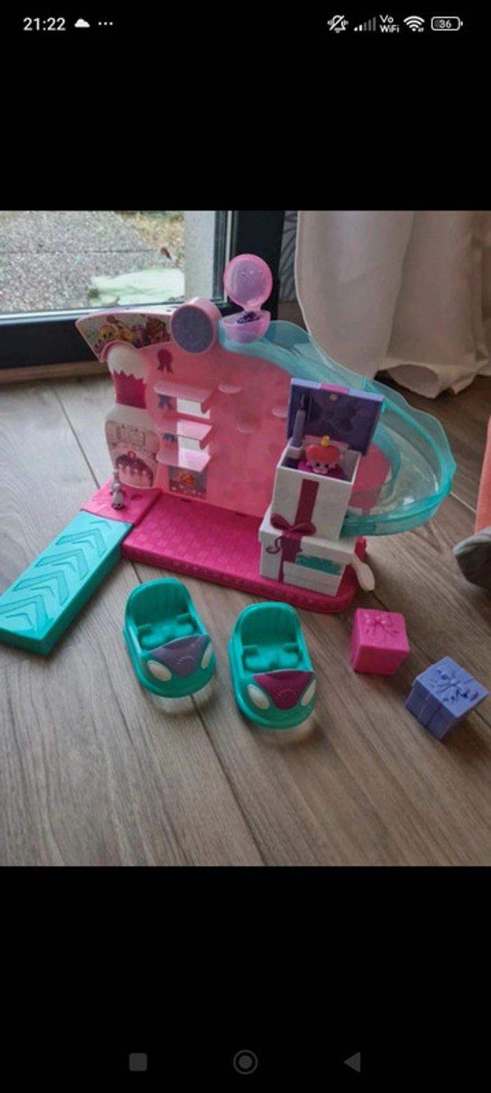 Piste bowling shopkins