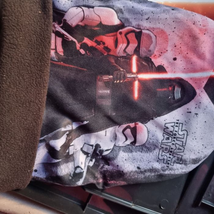 bonnet STAR WARS 🎁 neuf 🎁 - photo numéro 2