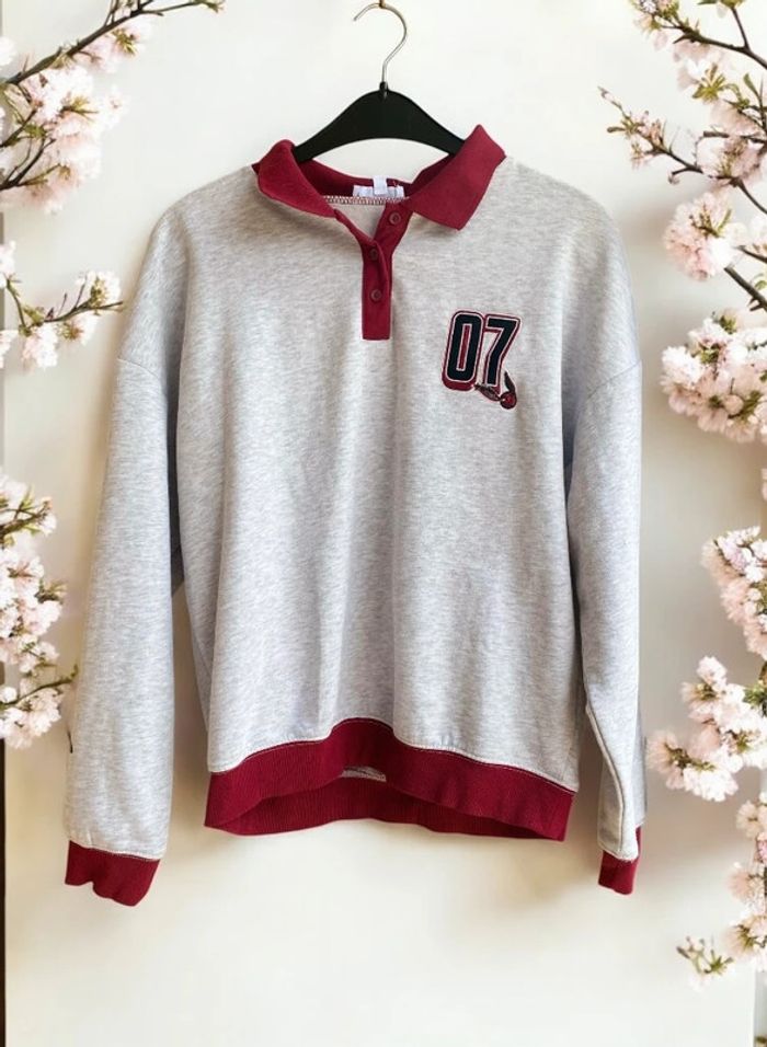 🎀Pull harry Potter de chez Jennyfer gris et rouge bordeaux taille S🎀