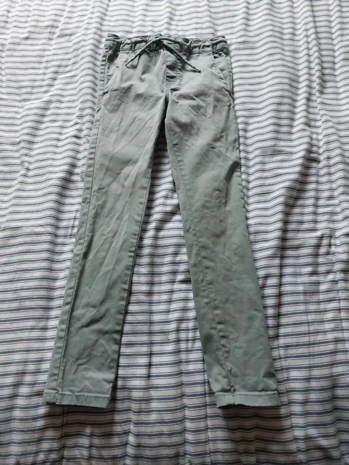Pantalon slim taille élastique avec lien