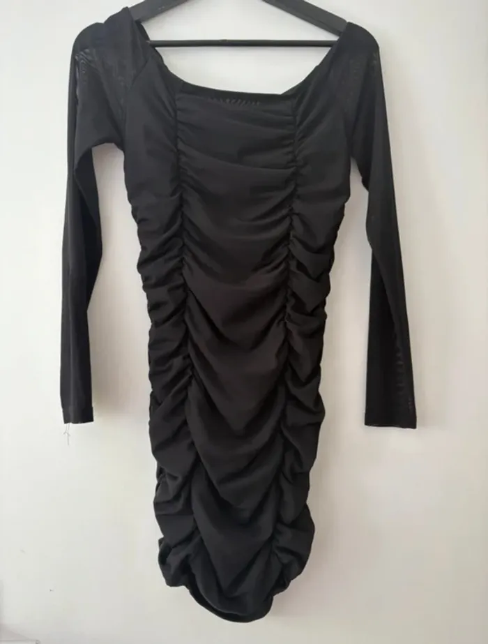 Robe Shein Noire - photo numéro 2