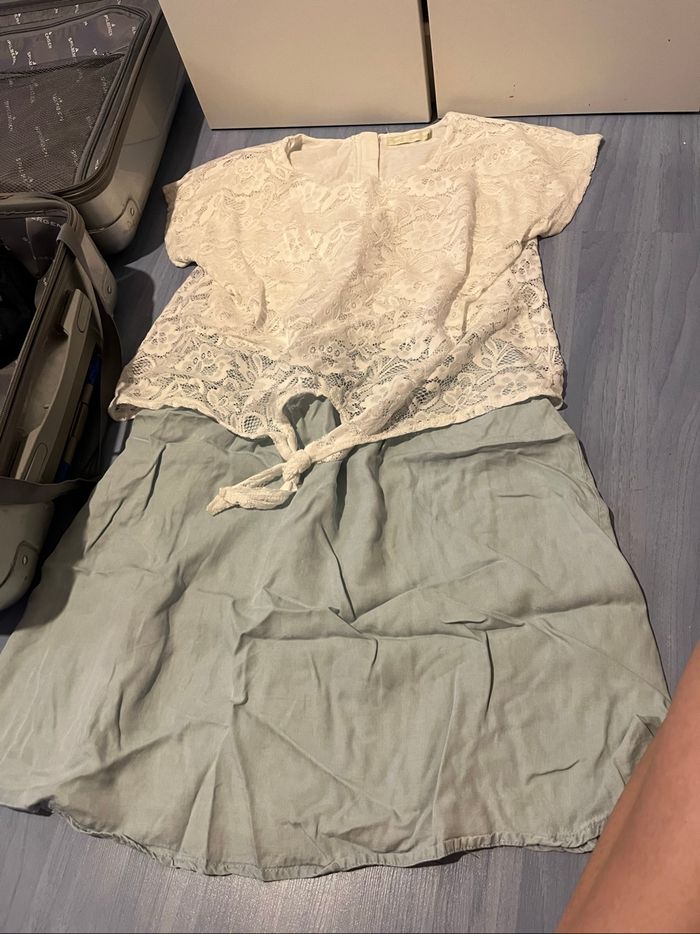Robe avec dentelles