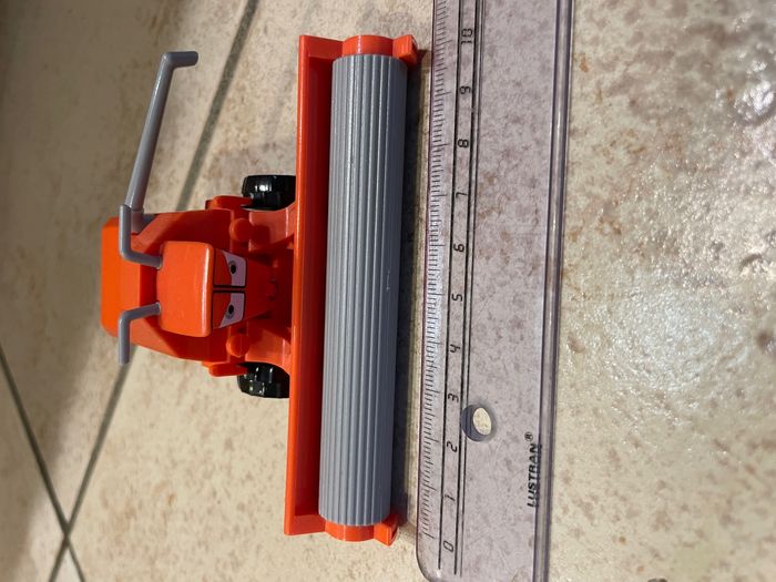 Frank car (petit modèle, plastique) original Disney/Pixar - photo numéro 7