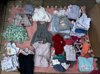Lots de vêtements 9 mois