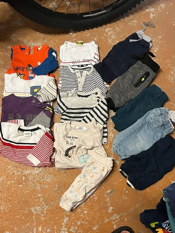 Lot vêtements garçon 3 mois - photo numéro 2