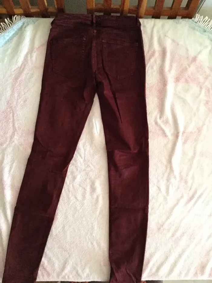 Pantalon femme taille S ZARA - photo numéro 2