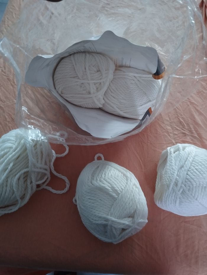 * Lot de 5 pelotes blanches Amelie par Crelando - photo numéro 3